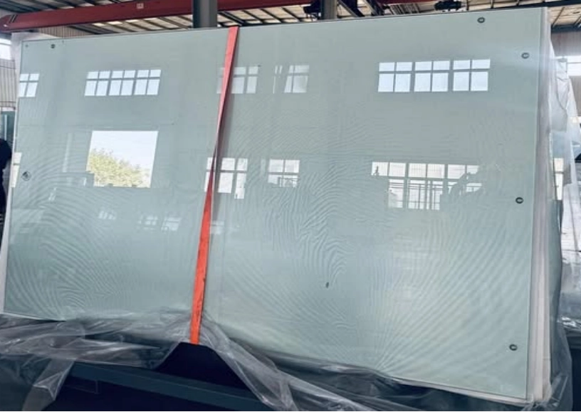 Gehärtetes Glas mit comlex Formen