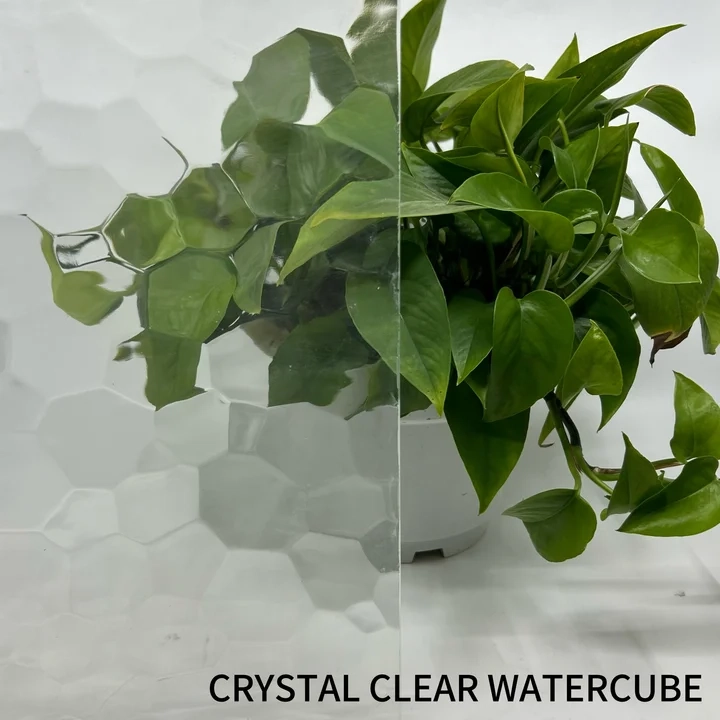 CRYSTAL CLEAR WATERCUBE