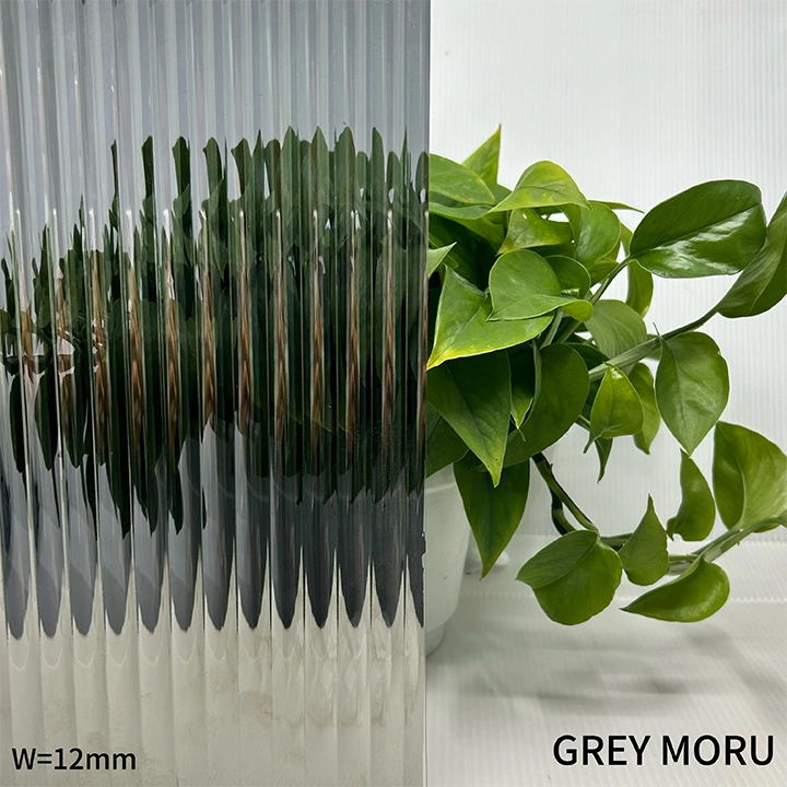 GREY MORU