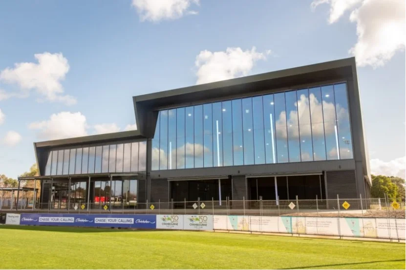 5 Reasons Insulating Glass Units Are Essential for Net-Zero Buildings