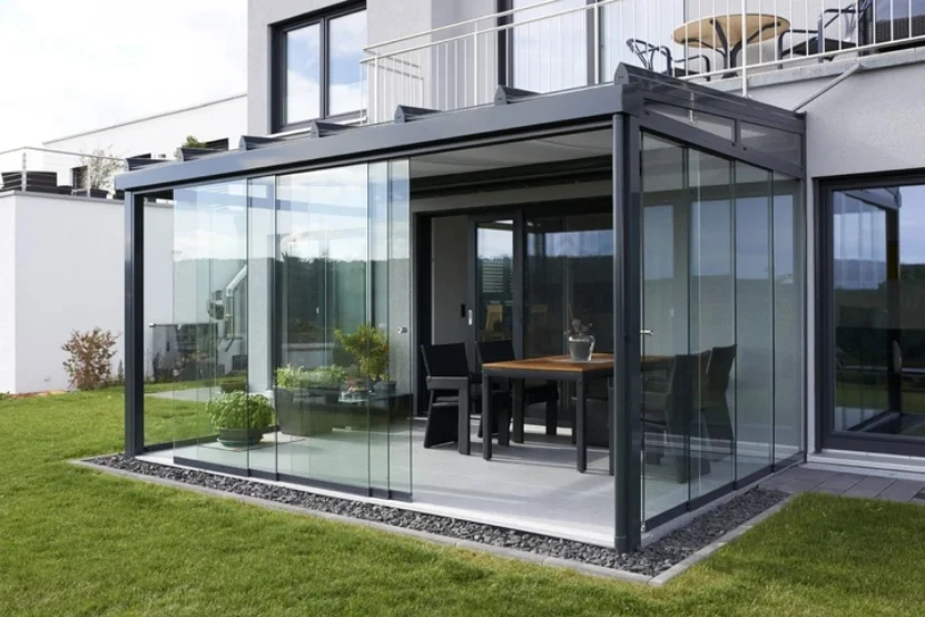 Why Toughened Glass Dominates High-Traffic Commercial Spaces