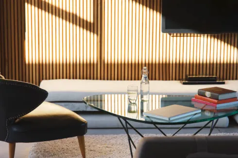 How to Select Durable Glass for Modern Coffee Tables