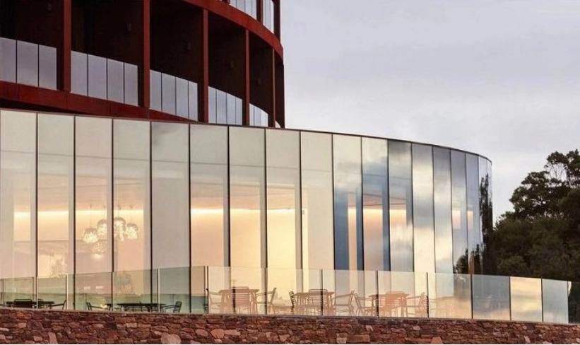 Laminated safety glass
