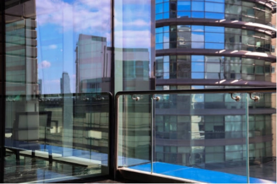 Architectural Glass Quality Roller Wave, Bow and Anisotropy